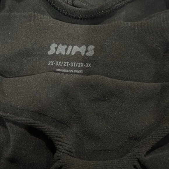 Skims Sculpting Thong Bodysuit Onyx Black 2X/3X (US 18-22) NWOT MSRP $70 - Picture 3 of 6